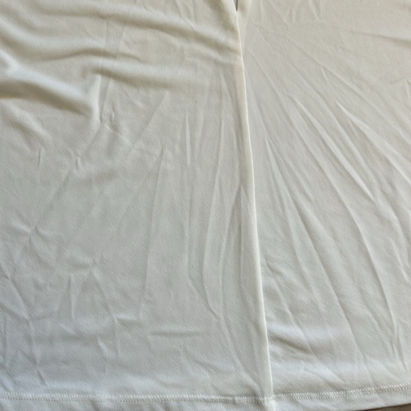 NWTs White, Sustainable Blouse, size medium - Picture 8 of 12